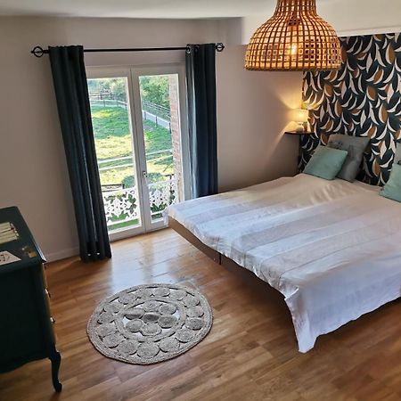 Manoir Du Taillis Bed & Breakfast Heugon Exterior photo